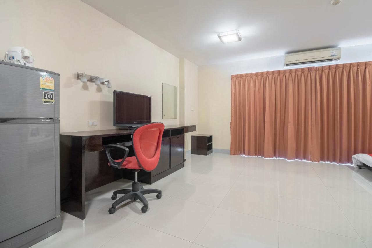 Oyo 829 Royal Thai Residence Jomtien Beach Extérieur photo